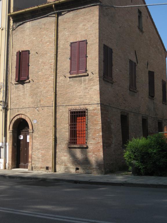 Low Cost Ferrara Exterior foto